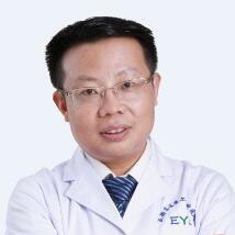 Dr. Lu Qi, Associate Chief Surgeon