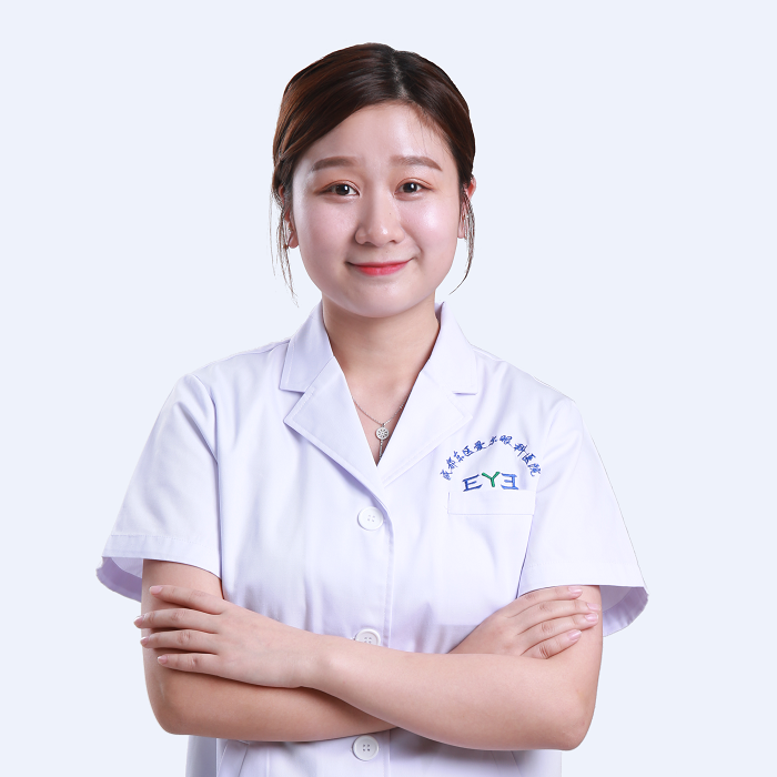 Qing Luyao，Optometrist Specialist